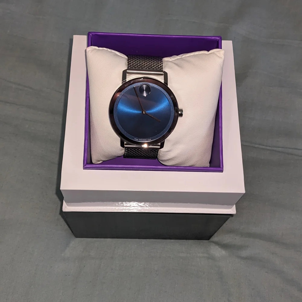 Movado Blue Dial with Silver Mesh Band Watch - Picture 1 of 4